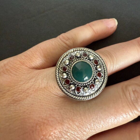 Lucky Brand Statement Ring Size 7 Silver Tone Faux Stones Intricate Design - Picture 3 of 13